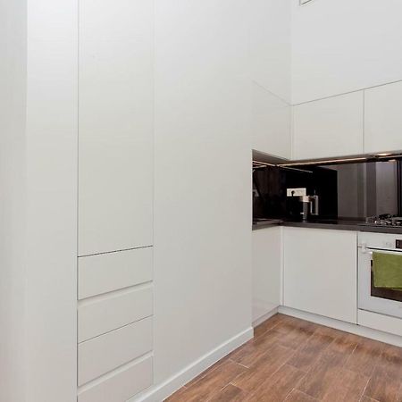 Luxury And Comfortable- Golden Apartments- Royal Street Варшава Екстер'єр фото