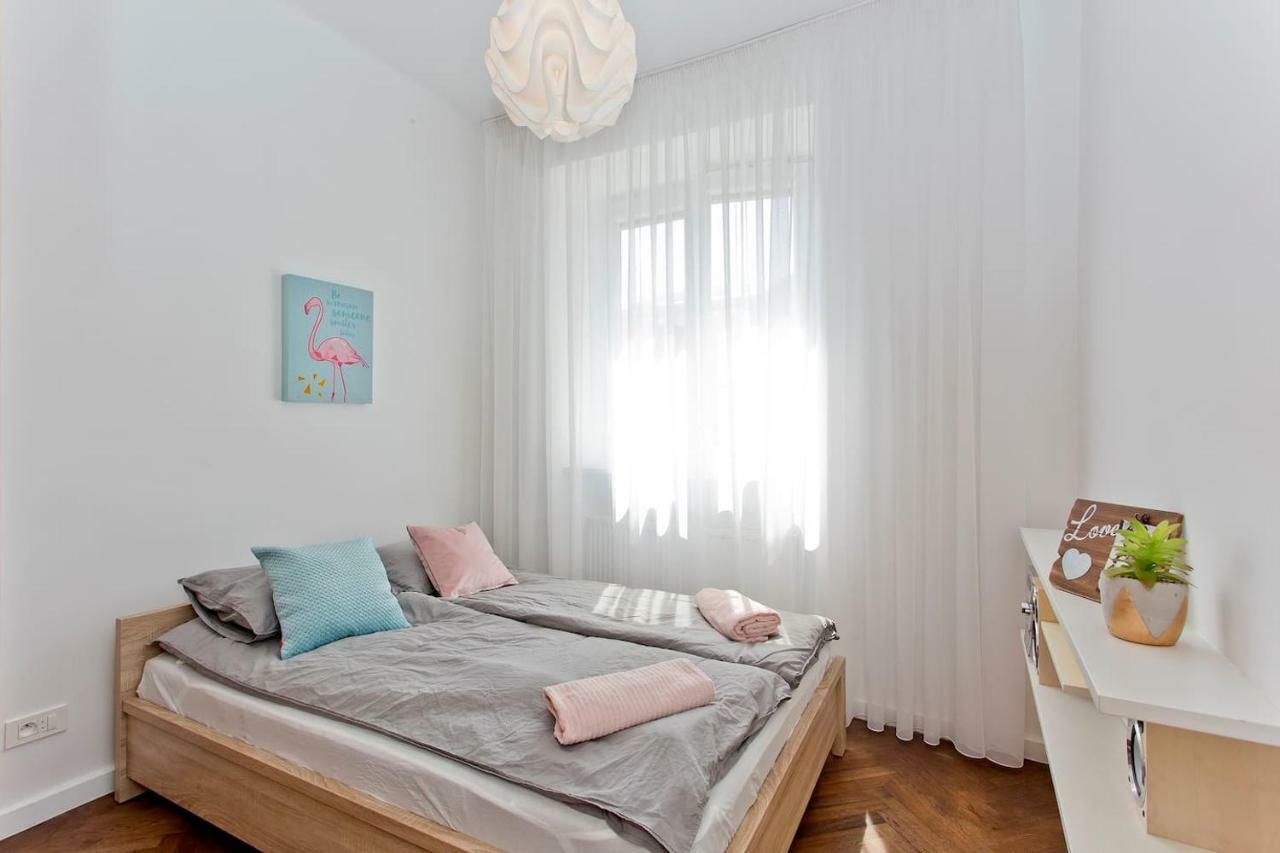 Luxury And Comfortable- Golden Apartments- Royal Street Варшава Екстер'єр фото